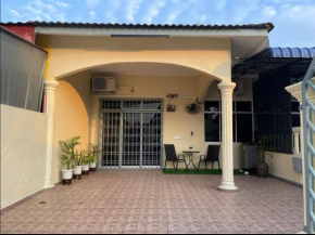 Cozy Homestay